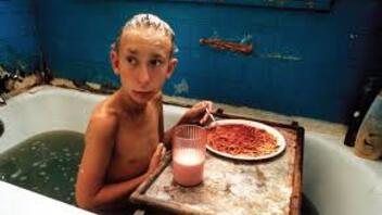   Gummo