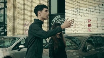 Trenutak između | Kući | Nema vode